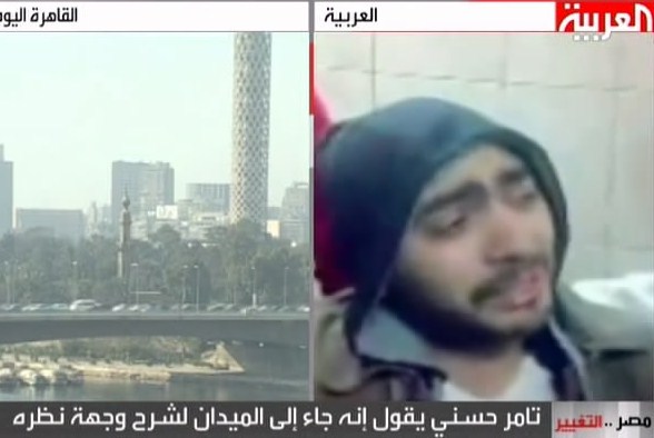 تامر حسنى يبكى بعد طرده من ميدان التحرير عن طريق المتظهرين