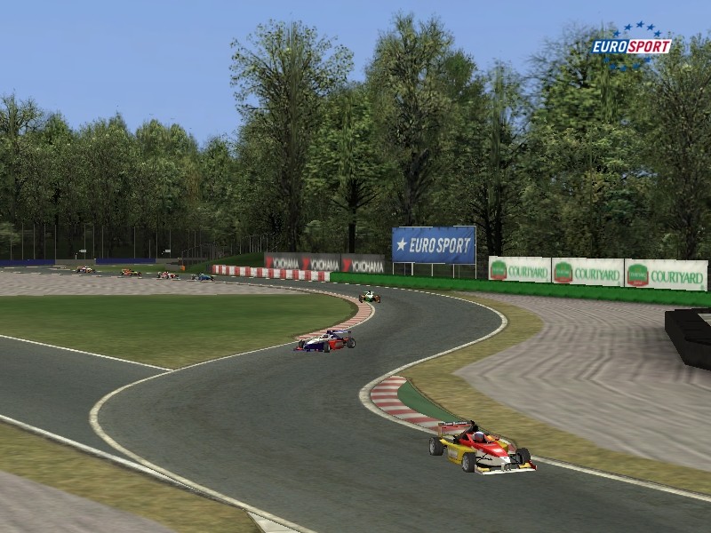 race_s12.jpg